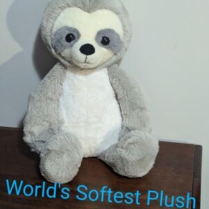 Worlds Softest Plush Gray And White Sloth.  Stuffed Animal. Lovey Baby Toy. EUC.